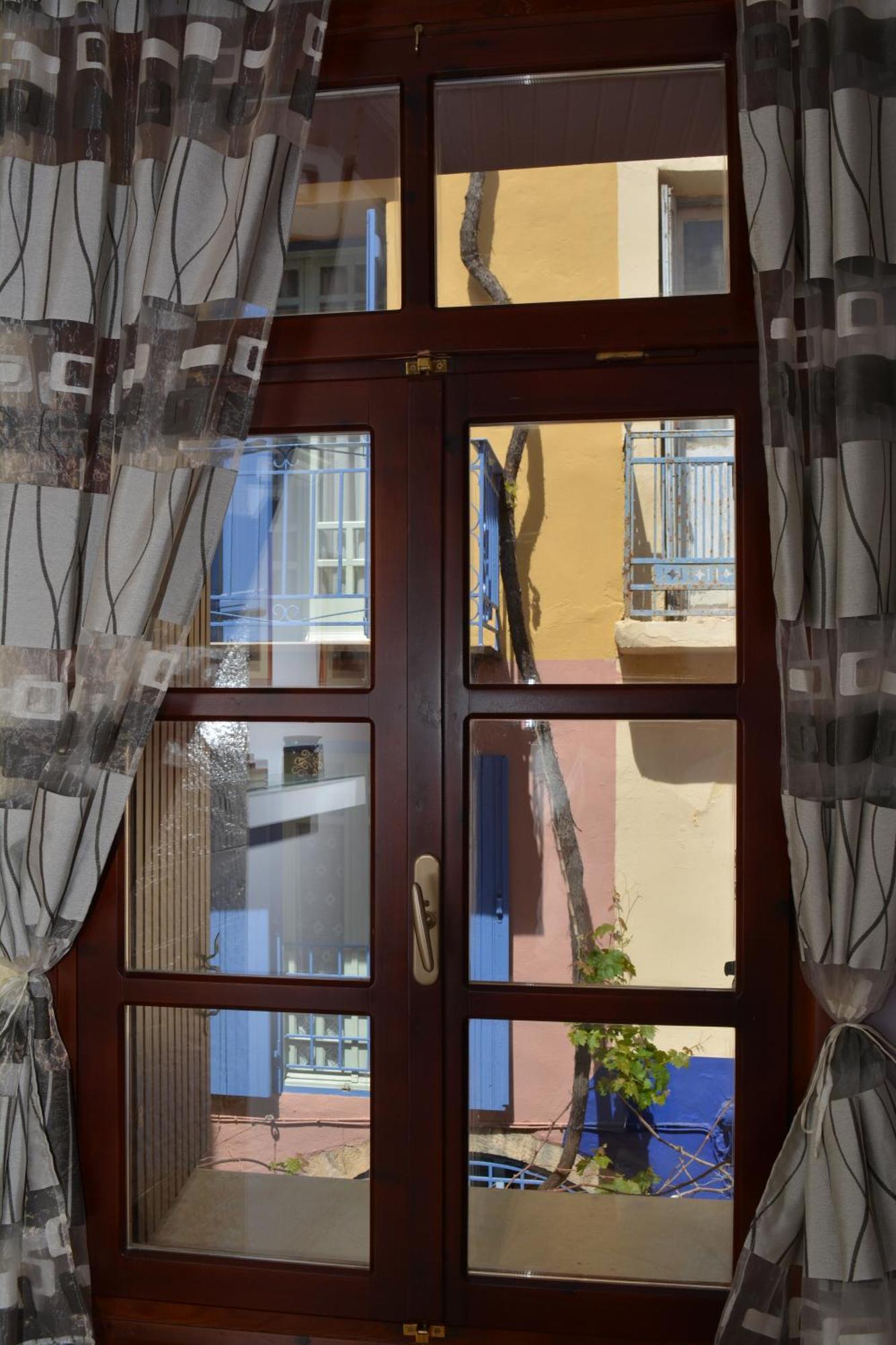 Enetiko Rooms Ханья Экстерьер фото